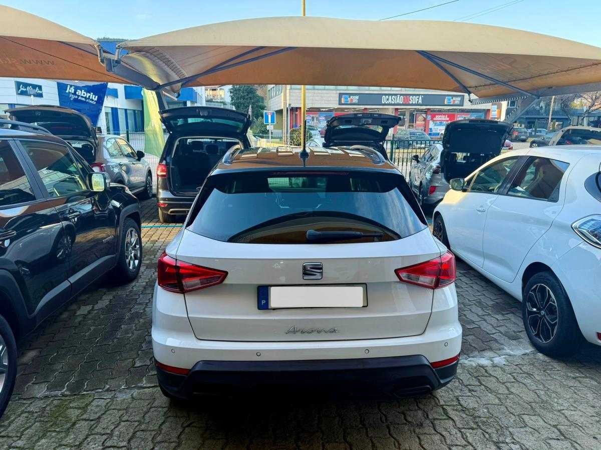 seat-arona-2022-gasolina-999cc