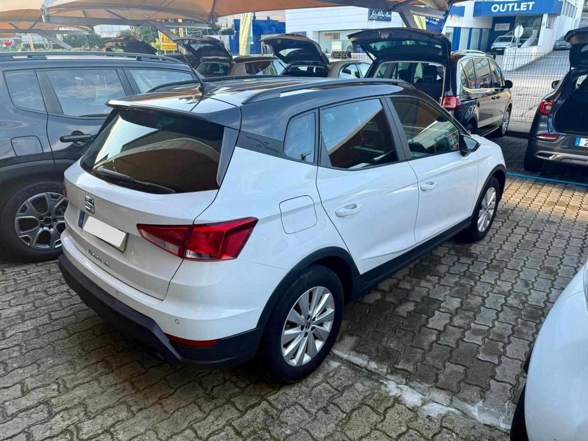 seat-arona-2022-gasolina-999cc