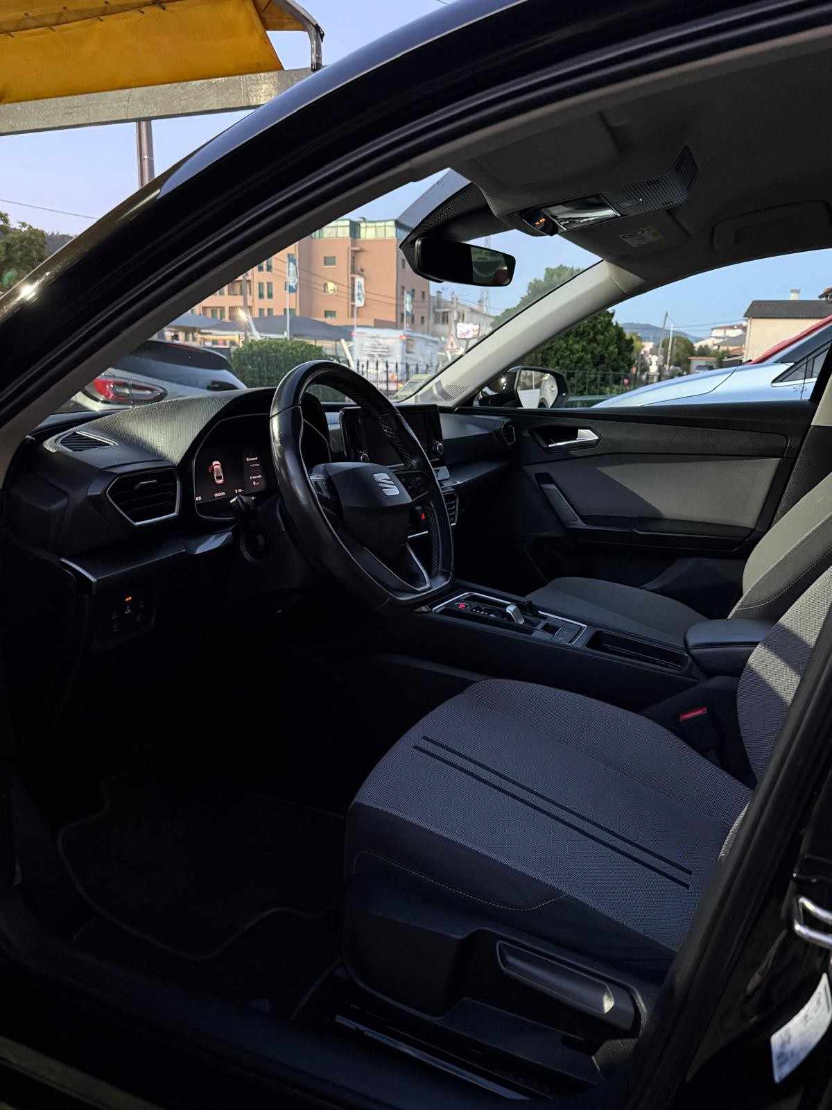 seat-leon-2021-gasolina-999cc