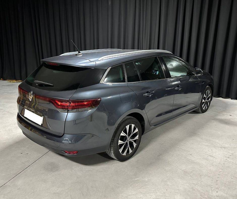 renault-megane-sport-tourer-2021-gasolina-1332cc