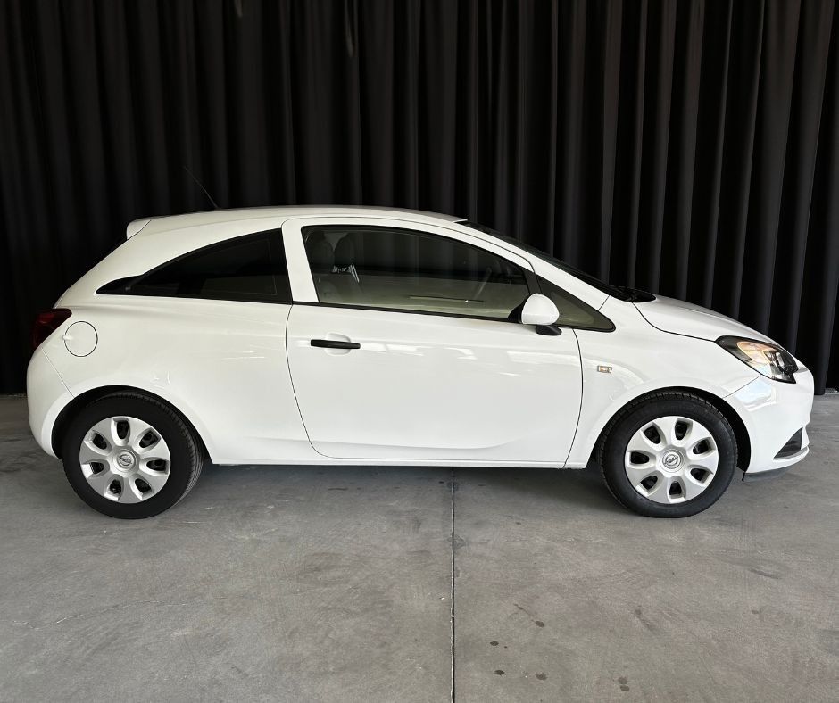 opel-corsa-2015-diesel-1248cc