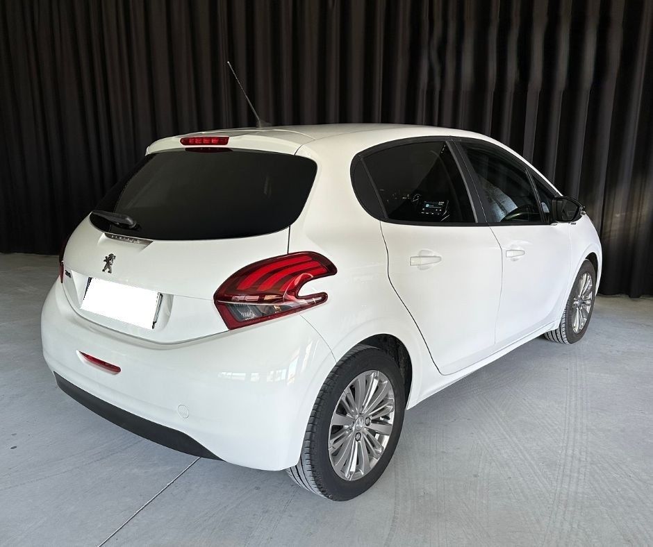 peugeot-208-2019-gasolina-1199cc