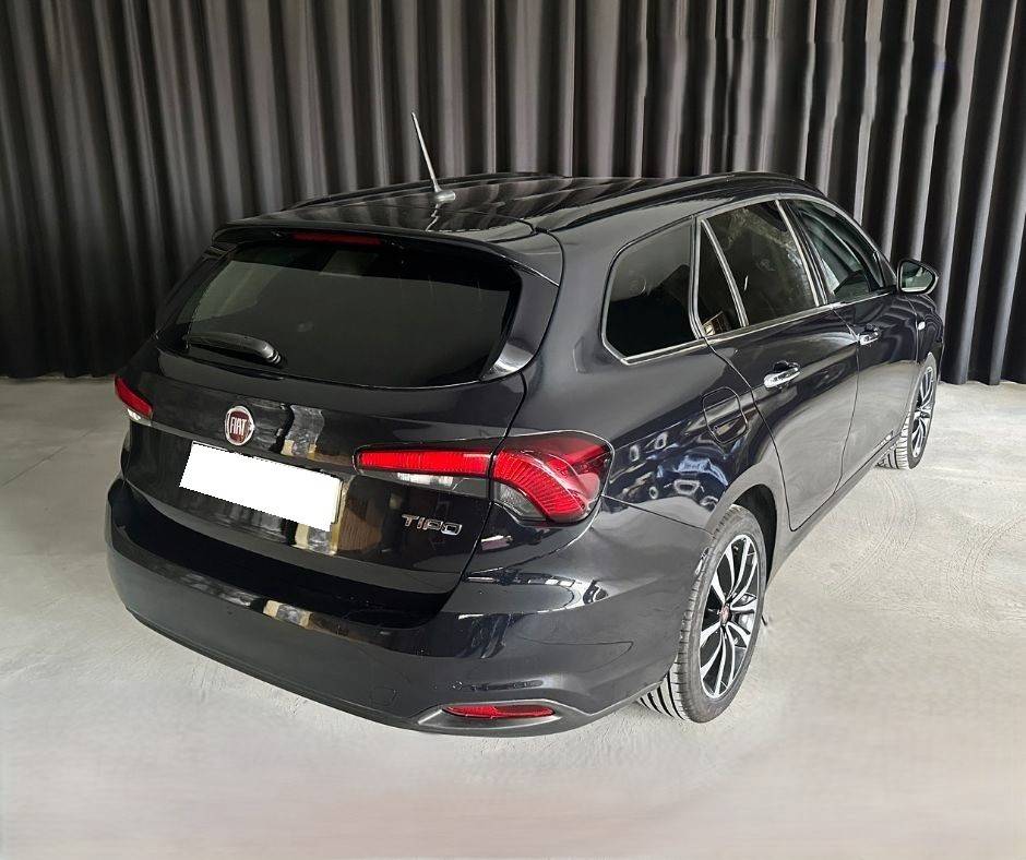 fiat-tipo-station-wagon-2018-diesel-1248cc