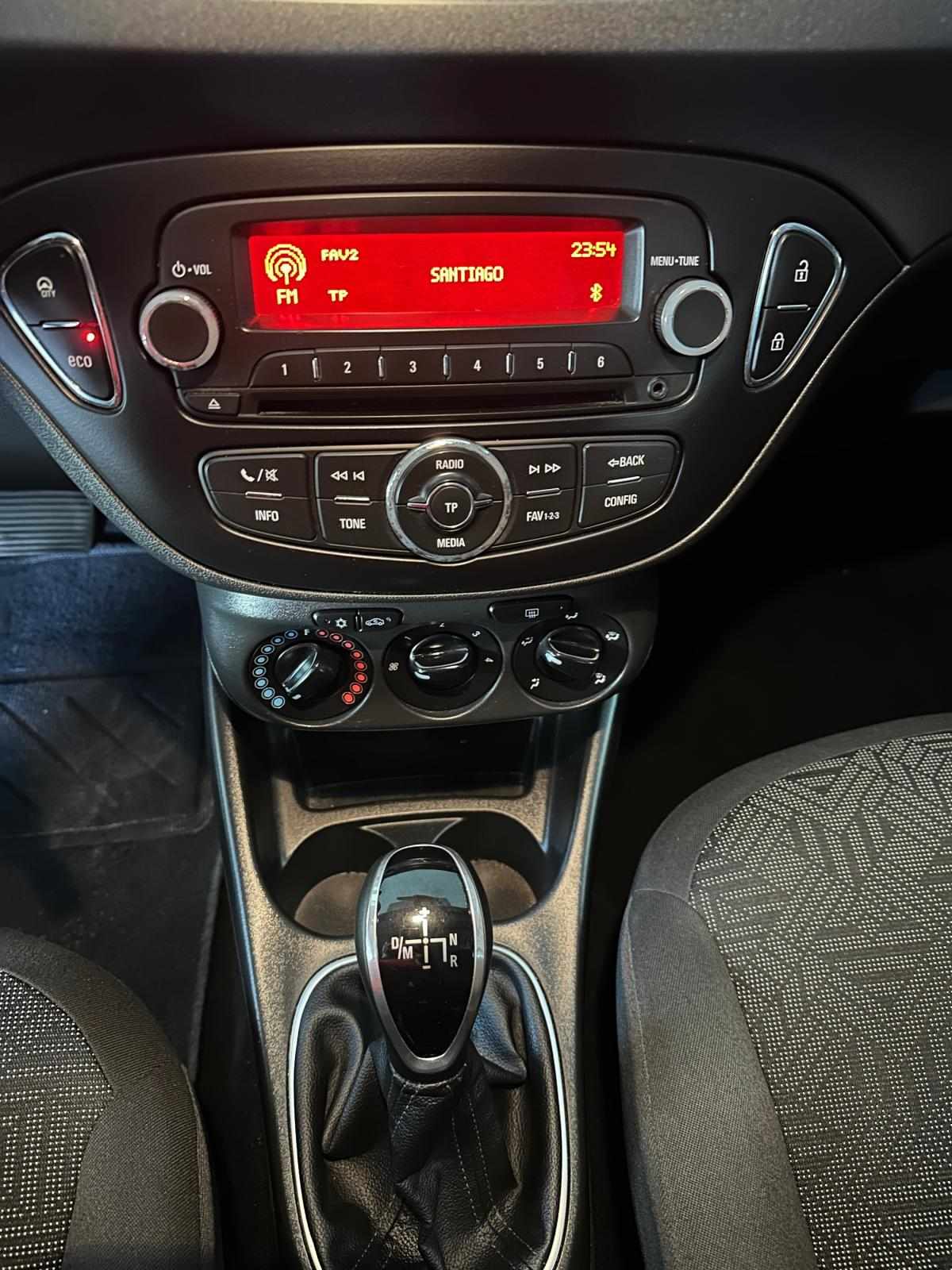 opel-corsa-2018-gasolina-1400cc
