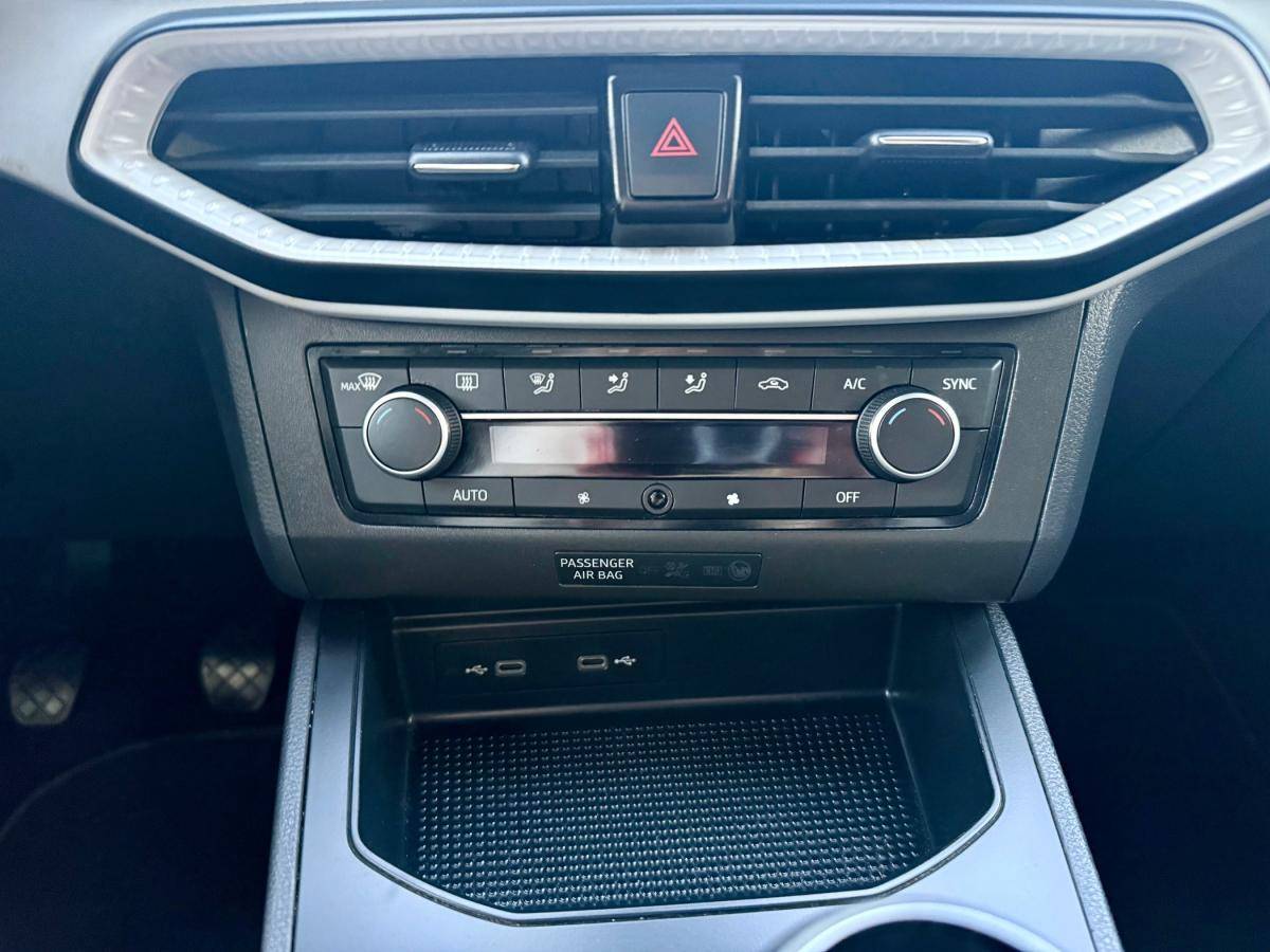 seat-ibiza-2022-gasolina-999cc