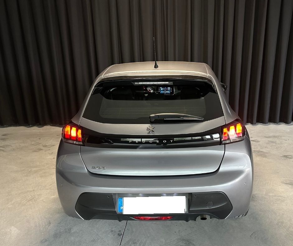 peugeot-208-2022-gasolina-1000cc
