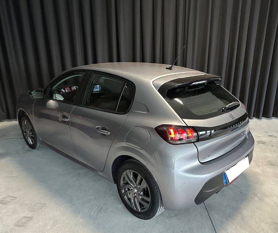 peugeot-208-2022-gasolina-1000cc