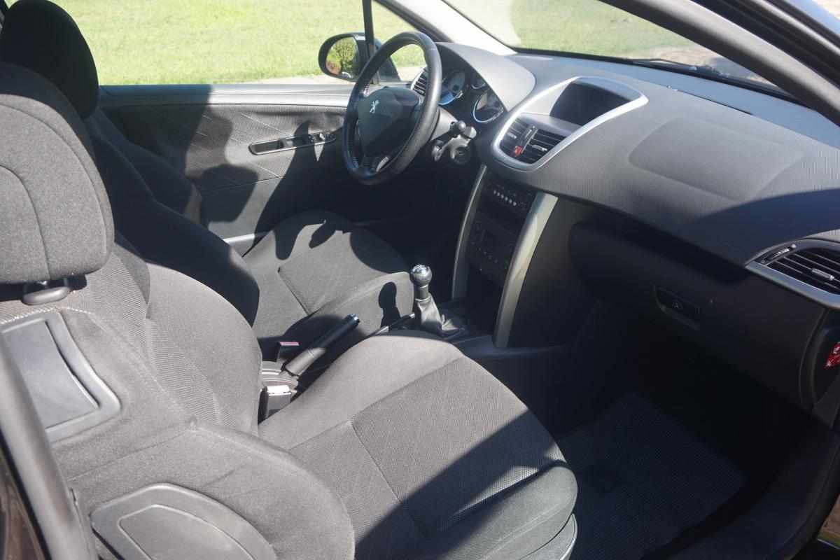 peugeot-207-1-4-2006-gasolina-1360cc