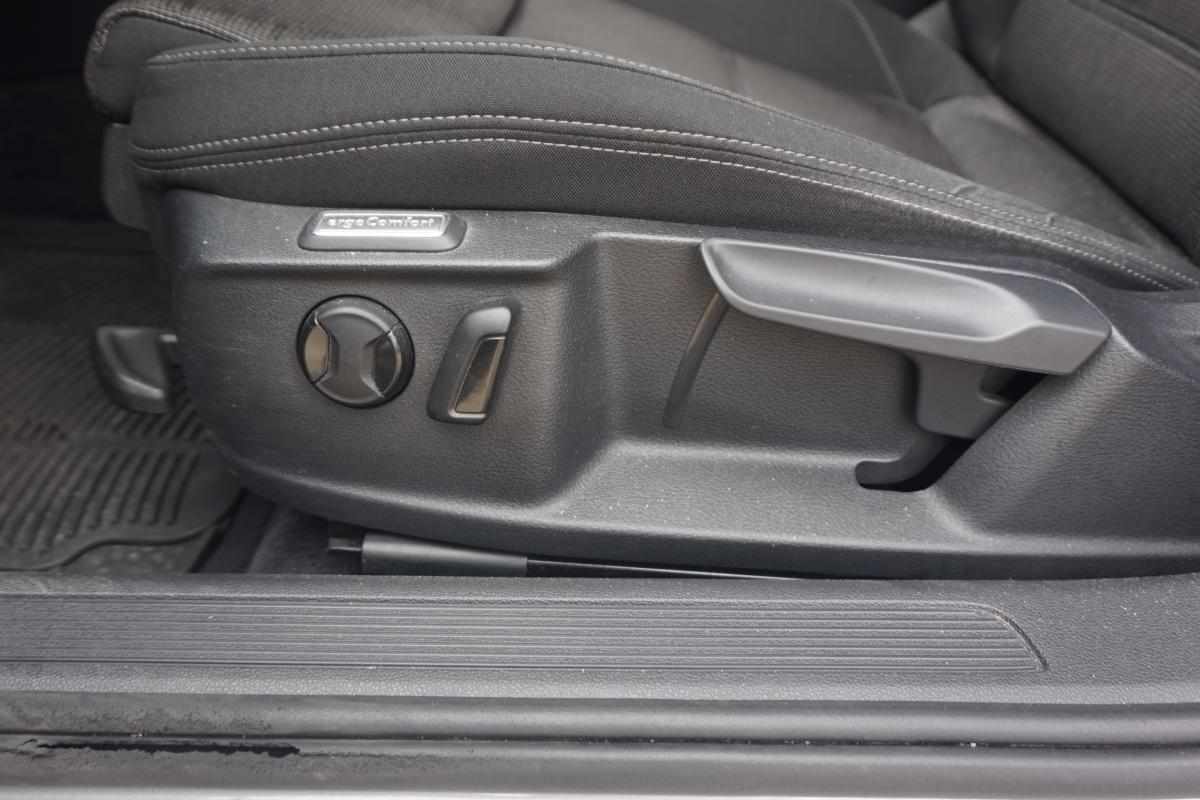 volkswagen-passat-variant-1-6-2015-diesel-1598cc