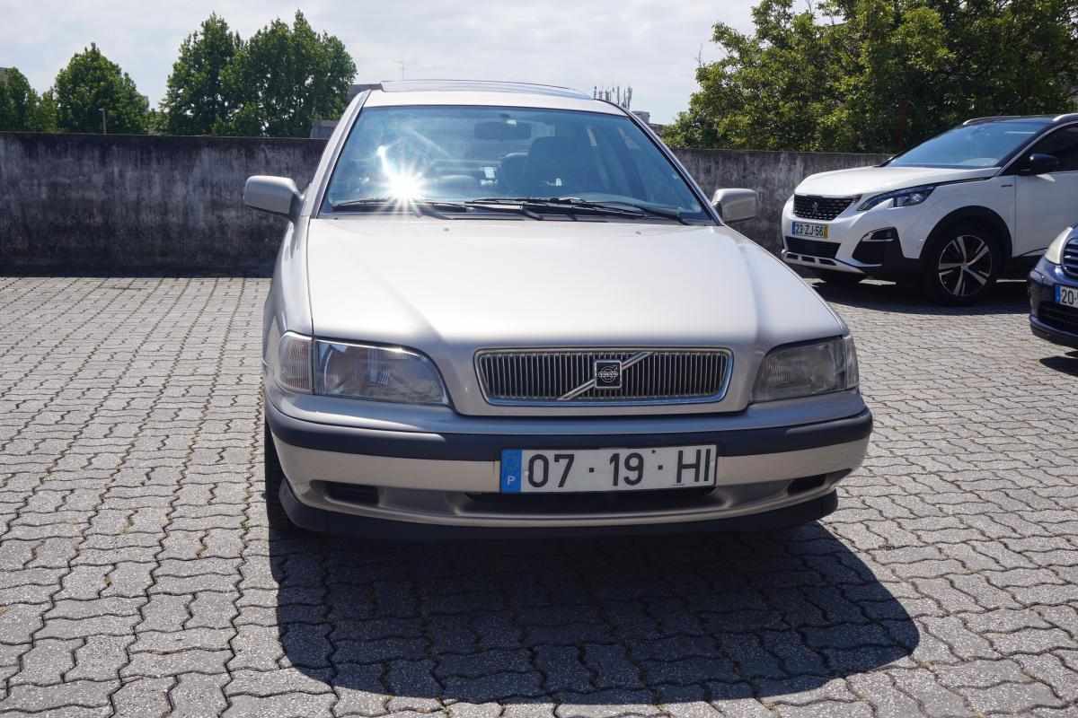 volvo-s40-1-7-116cv-1996-gasolina-1731cc