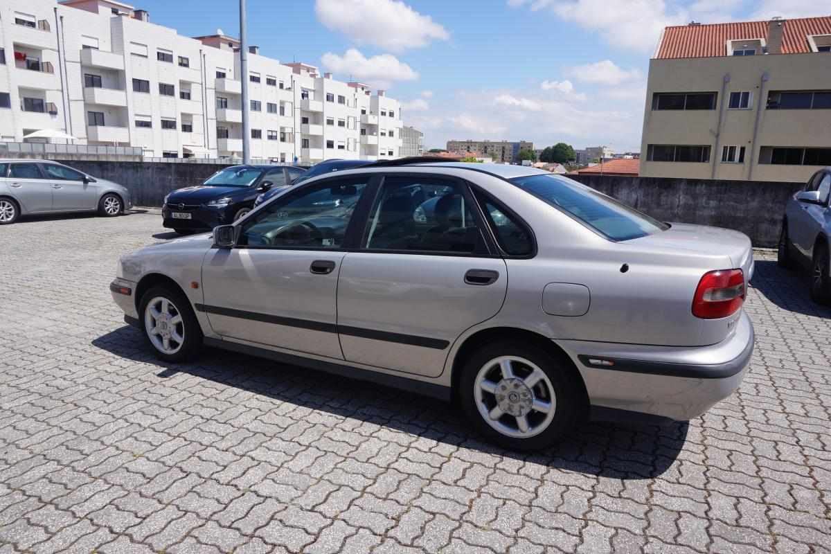 volvo-s40-1-7-116cv-1996-gasolina-1731cc