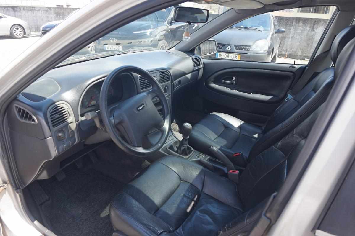 volvo-s40-1-7-116cv-1996-gasolina-1731cc