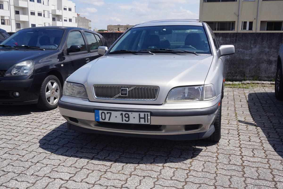 volvo-s40-1-7-116cv-1996-gasolina-1731cc