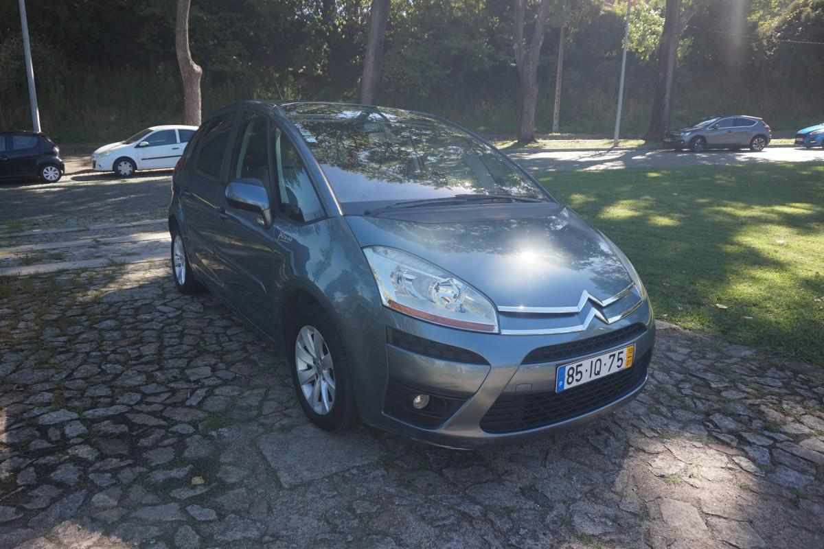 citroen-c4-picasso-1-6-hdif-2010-diesel-1560cc