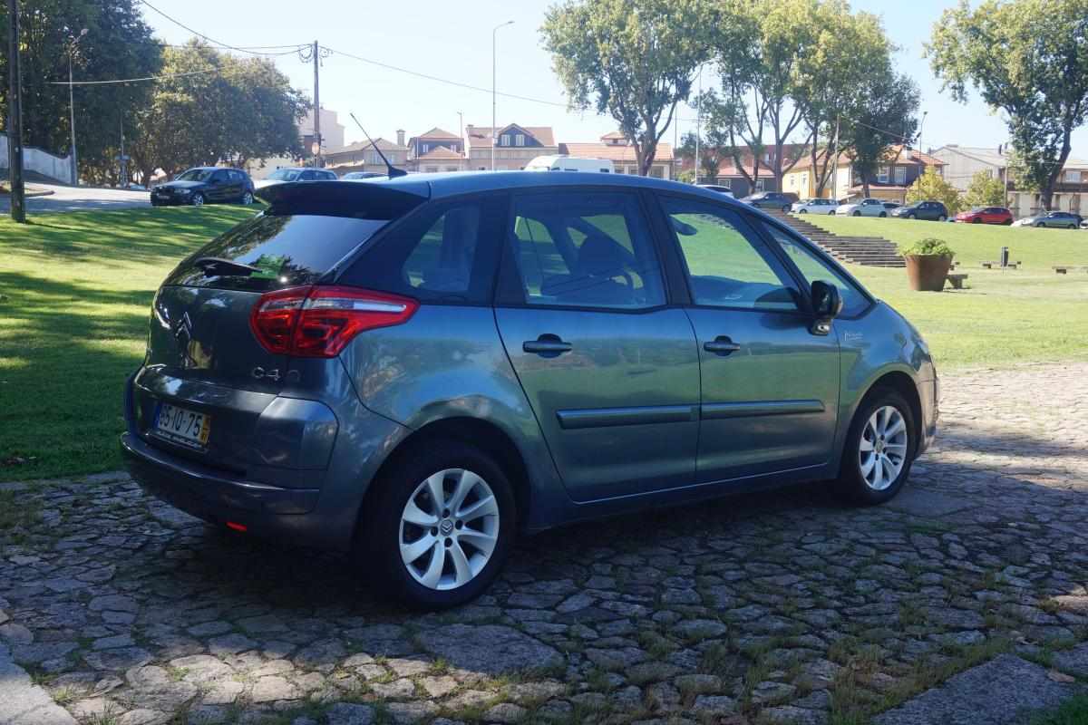citroen-c4-picasso-1-6-hdif-2010-diesel-1560cc