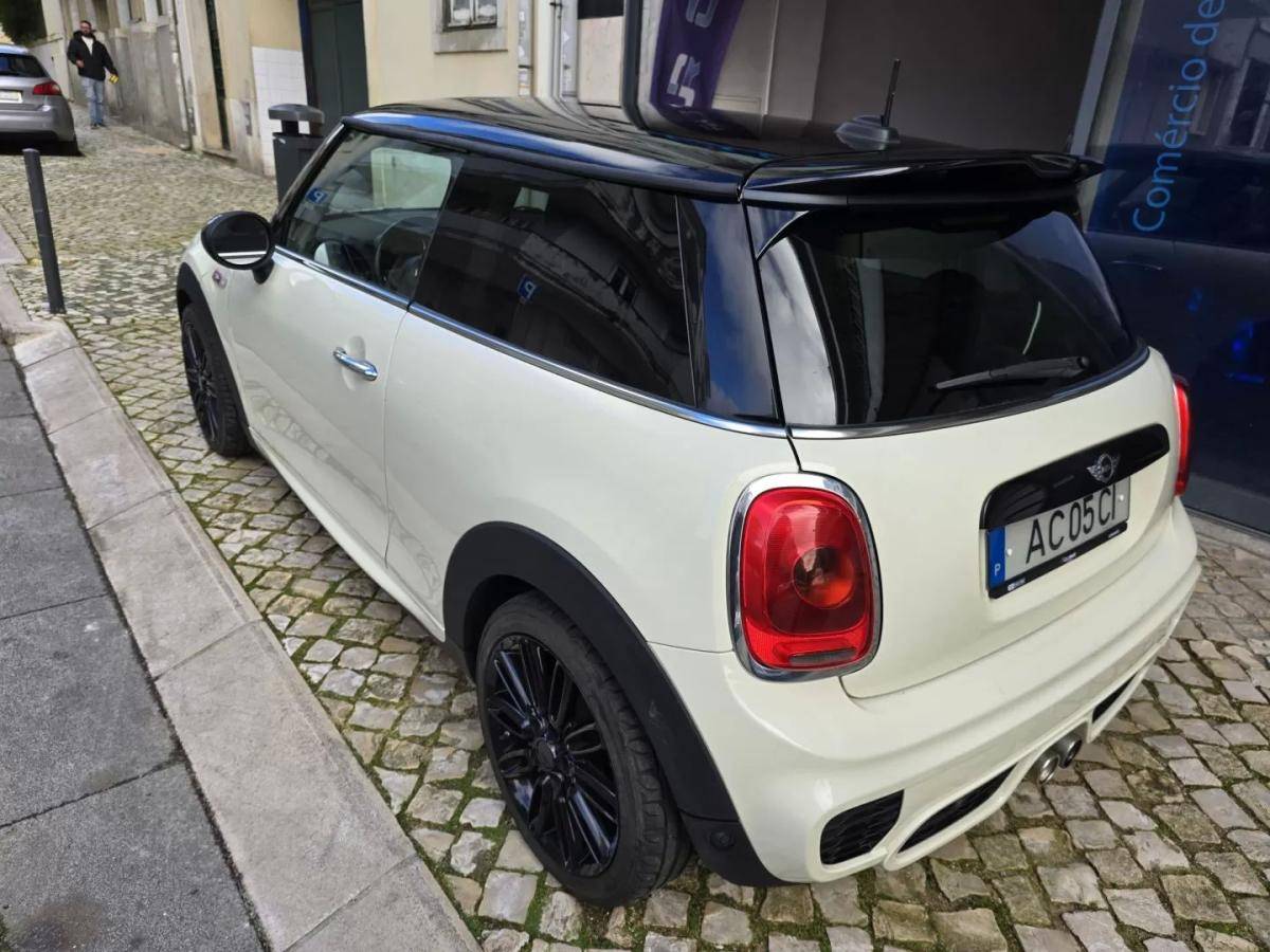 mini-cooper-d-2017-diesel-1496cc