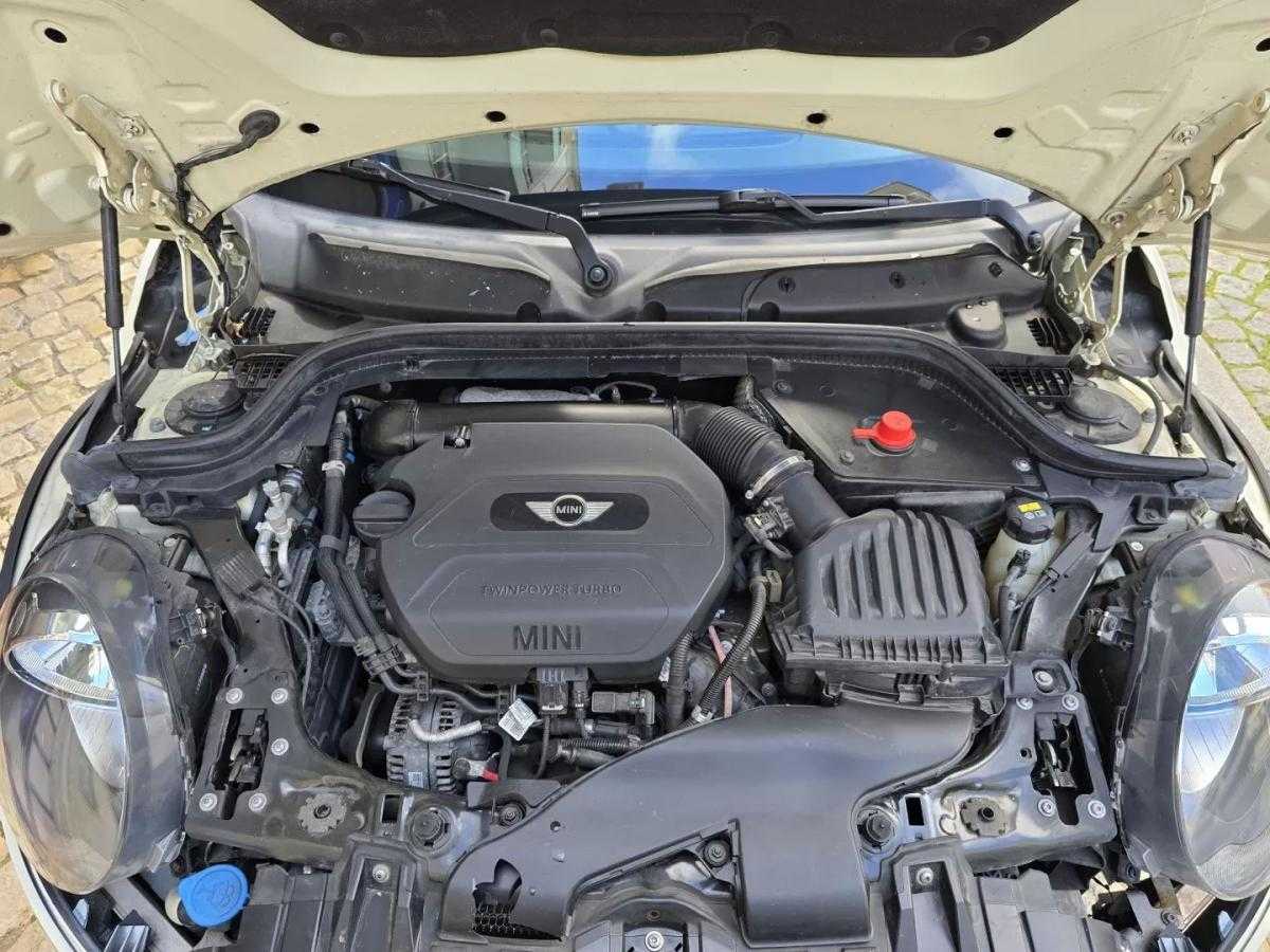 mini-cooper-d-2017-diesel-1496cc