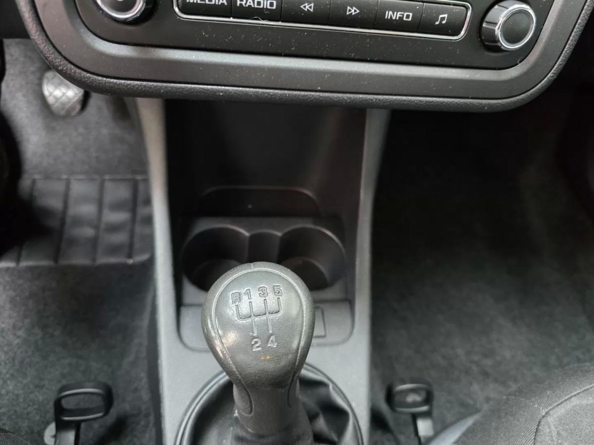 skoda-fabia-break-2012-diesel-1199cc