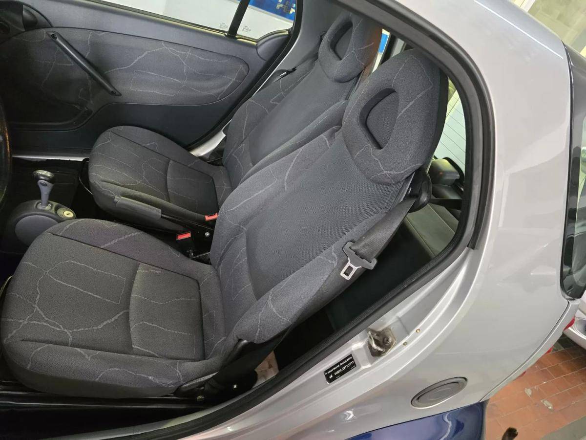 smart-fortwo-2005-diesel-799cc