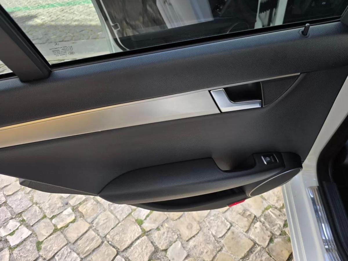 mercedes-benz-classe-c-2012-diesel-2143cc