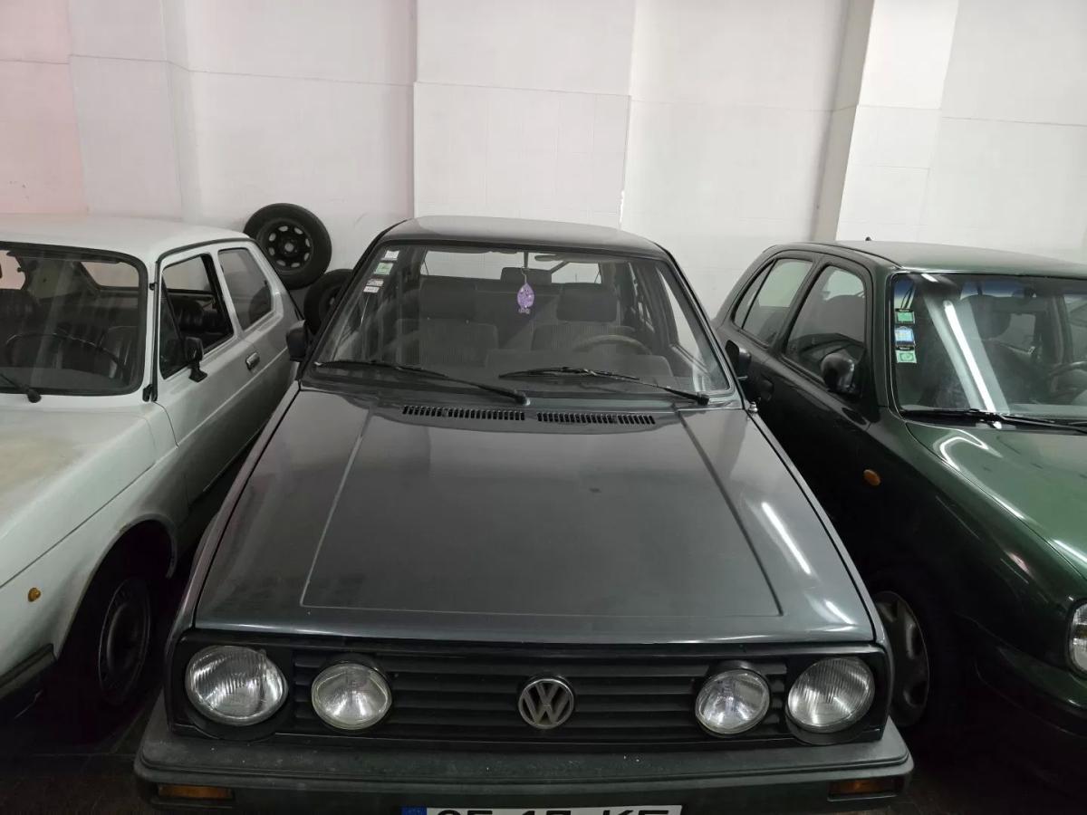 volkswagen-golf-1990-diesel-1588cc