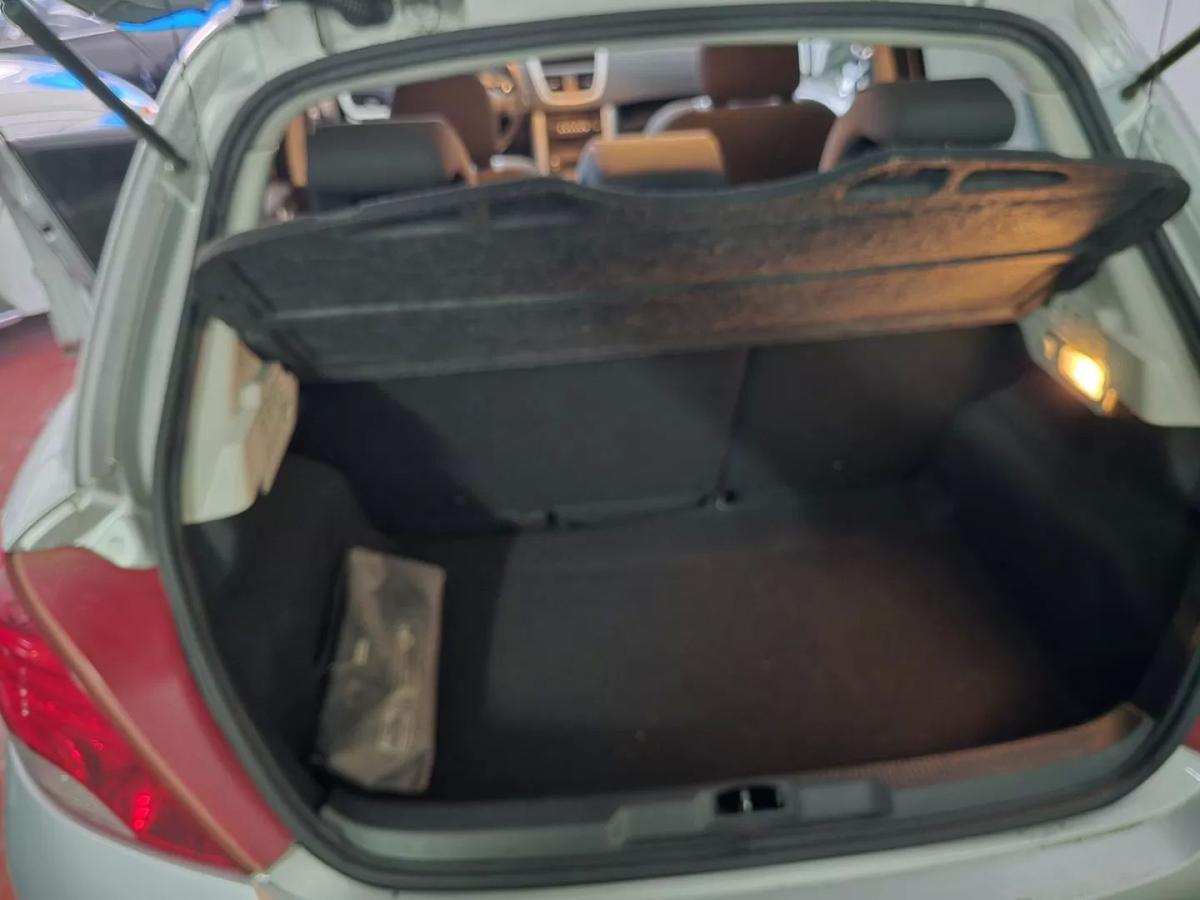 peugeot-207-2012-gasolina-1360cc