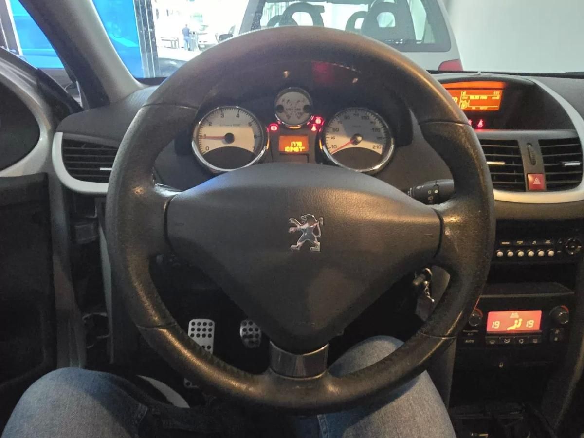 peugeot-207-2012-gasolina-1360cc