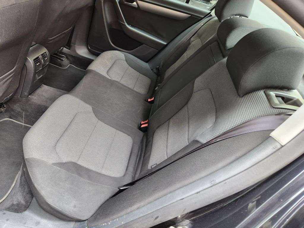 volkswagen-passat-1-6-tdi-bluemotion-2011-diesel-1598cc