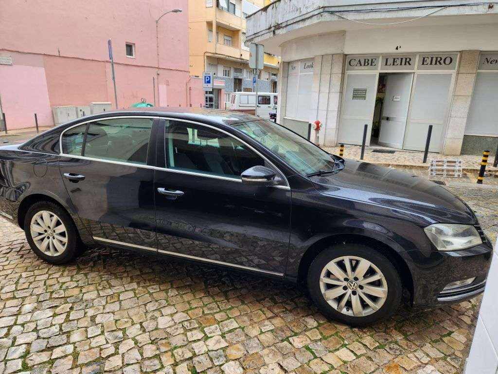 volkswagen-passat-1-6-tdi-bluemotion-2011-diesel-1598cc