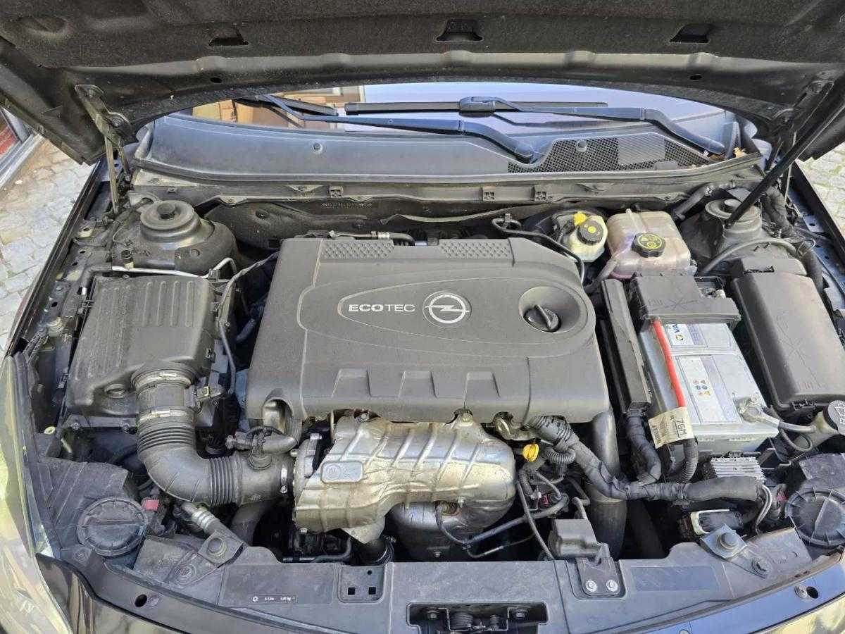opel-insignia-sports-tourer-2013-diesel-1956cc