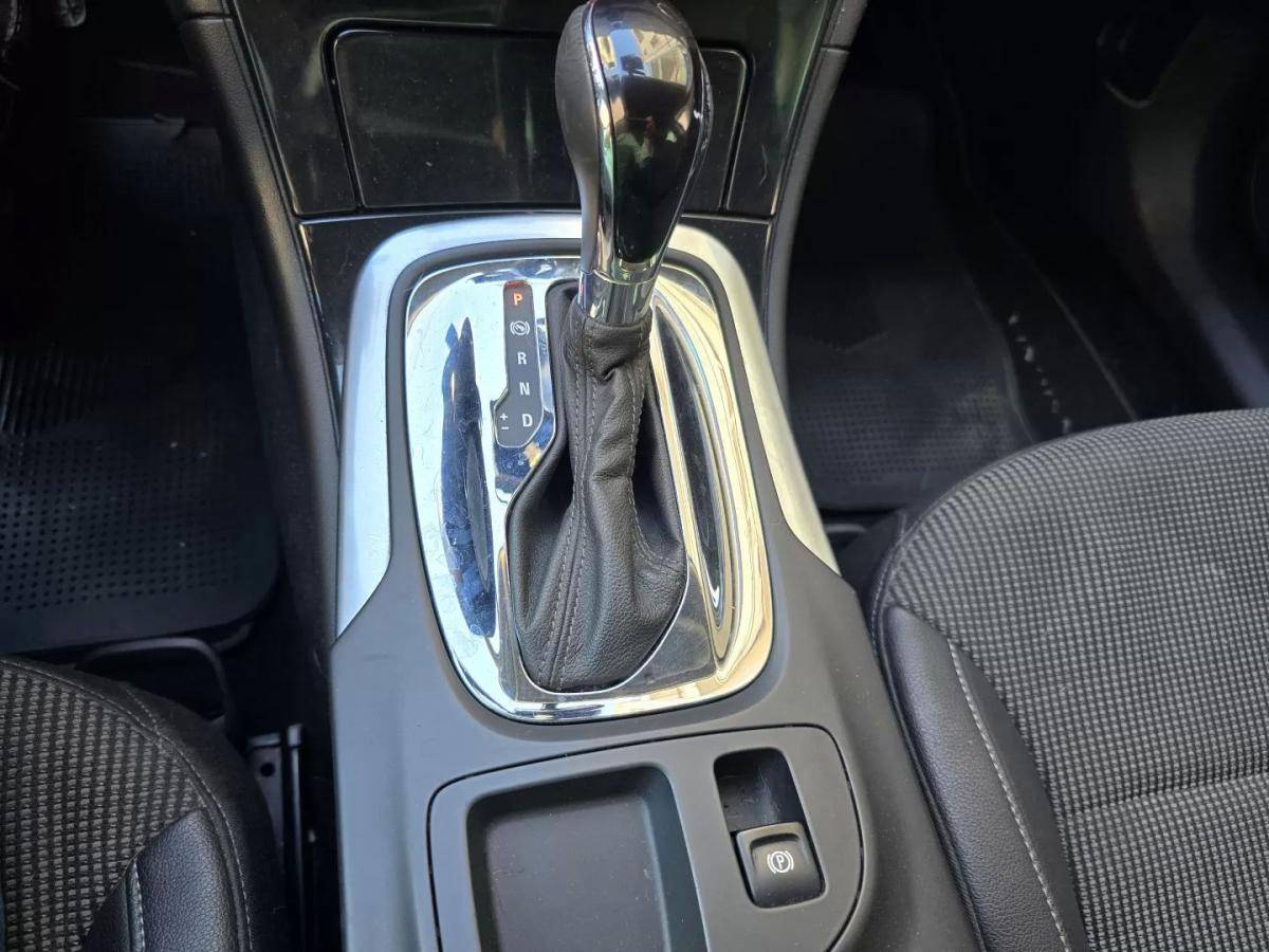 opel-insignia-sports-tourer-2013-diesel-1956cc