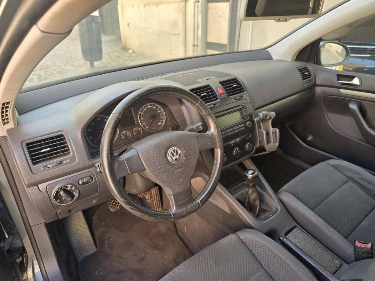volkswagen-golf-2004-gasolina-1598cc