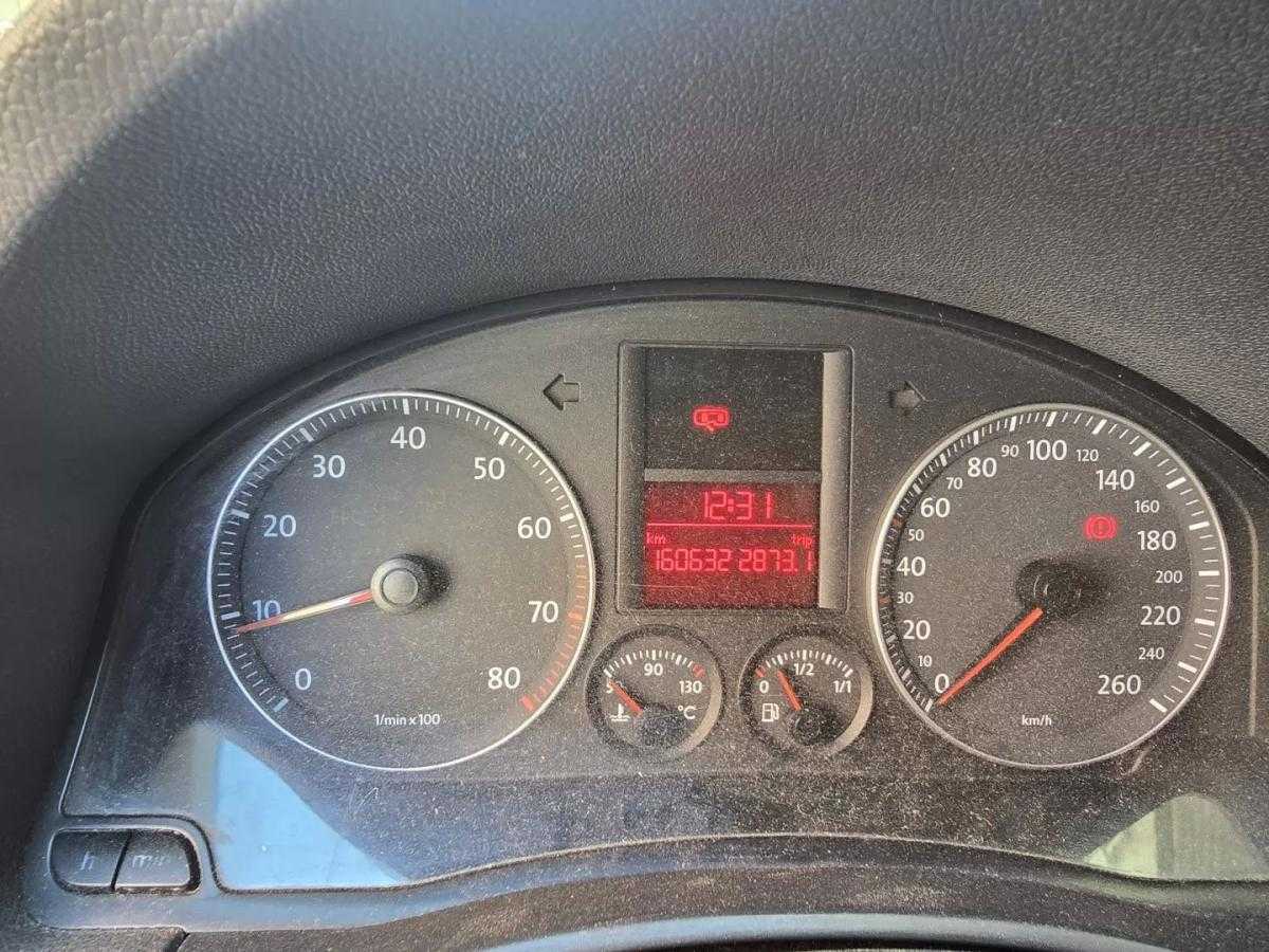 volkswagen-golf-2004-gasolina-1598cc