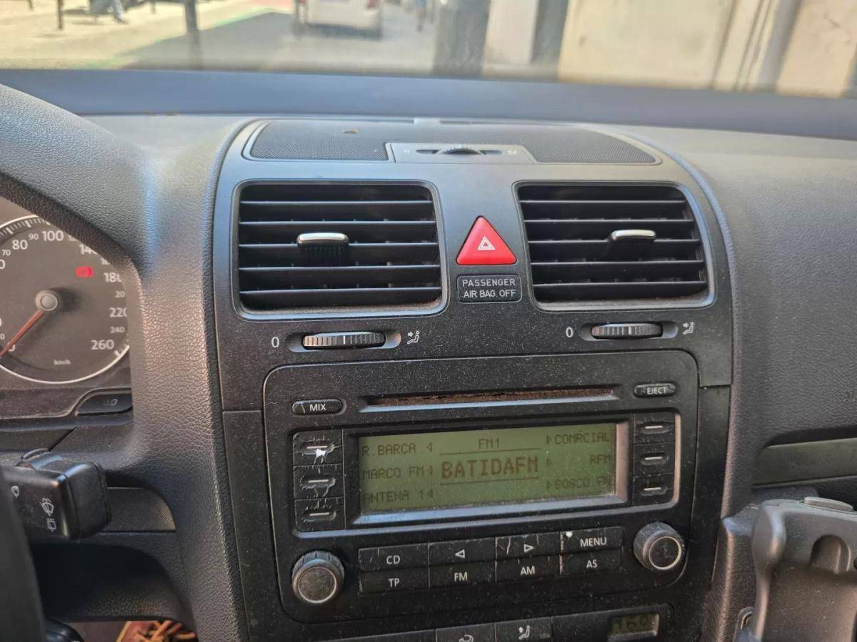 volkswagen-golf-2004-gasolina-1598cc