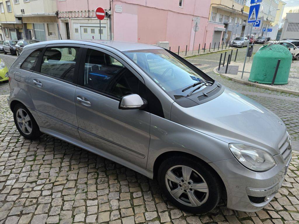 mercedes-benz-classe-b-2010-diesel-1992cc