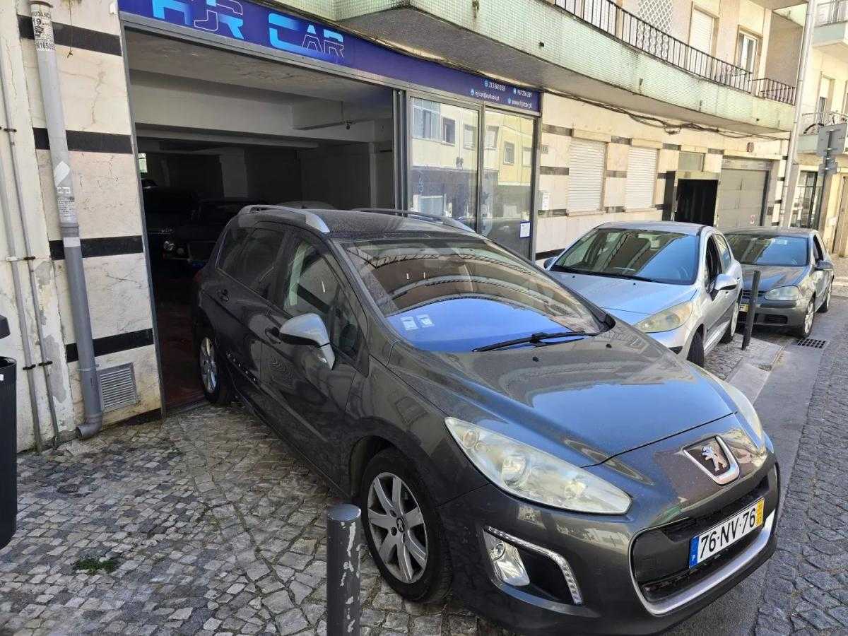 peugeot-308-sw-2013-diesel-1560cc