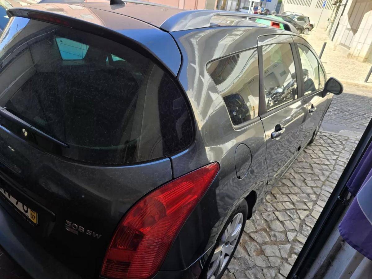 peugeot-308-sw-2013-diesel-1560cc