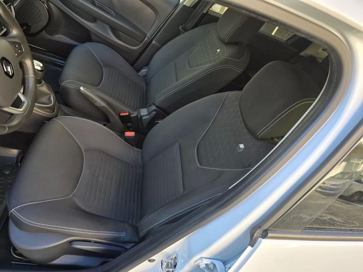 renault-clio-sport-tourer-2018-diesel-1461cc