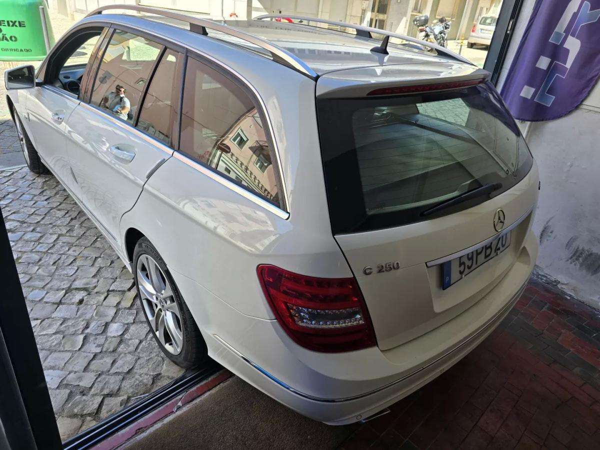 mercedes-benz-classe-c-2011-diesel-2143cc