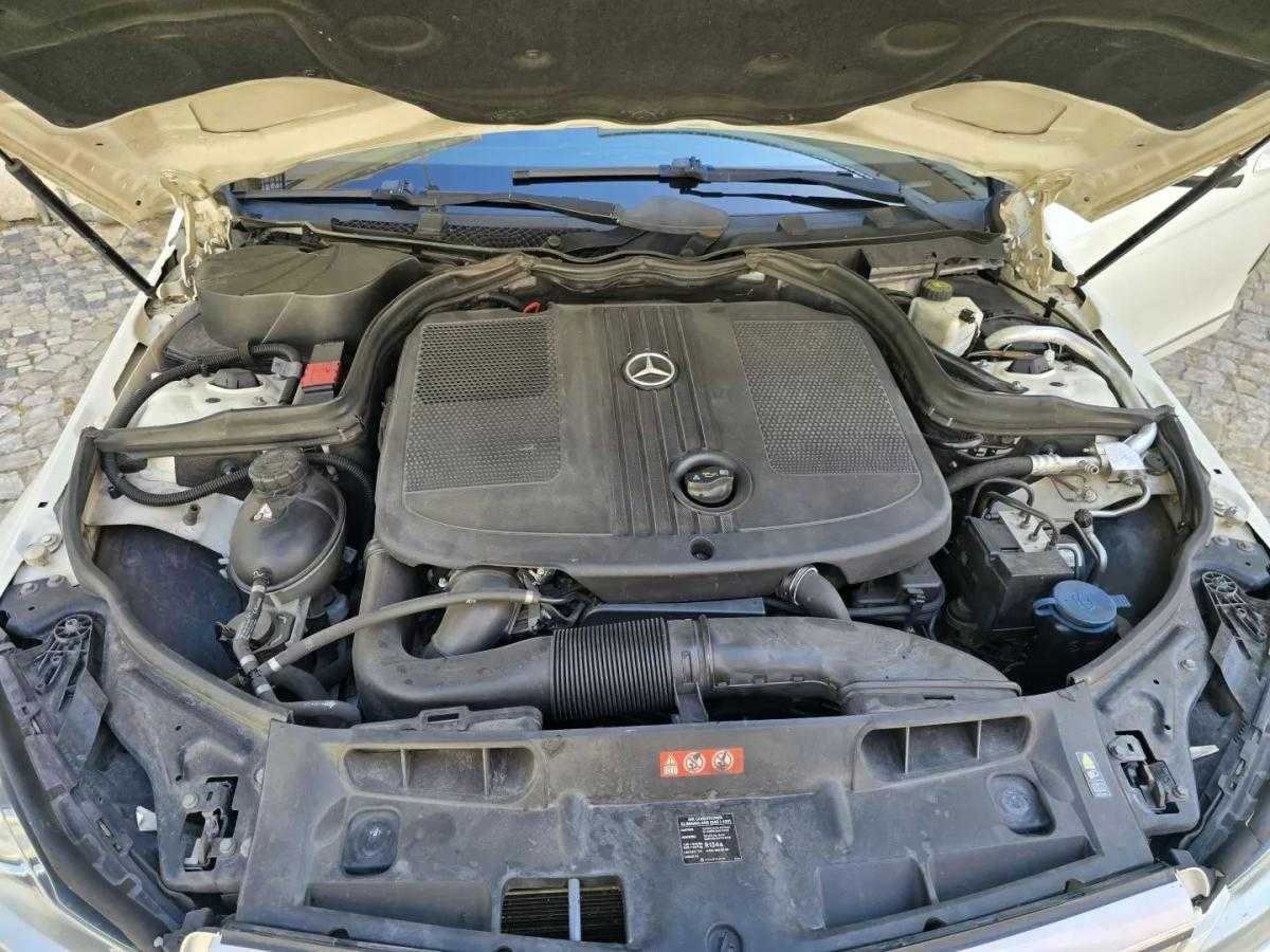 mercedes-benz-classe-c-2011-diesel-2143cc