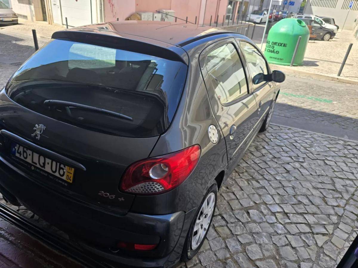 peugeot-206-2011-gasolina-1124cc
