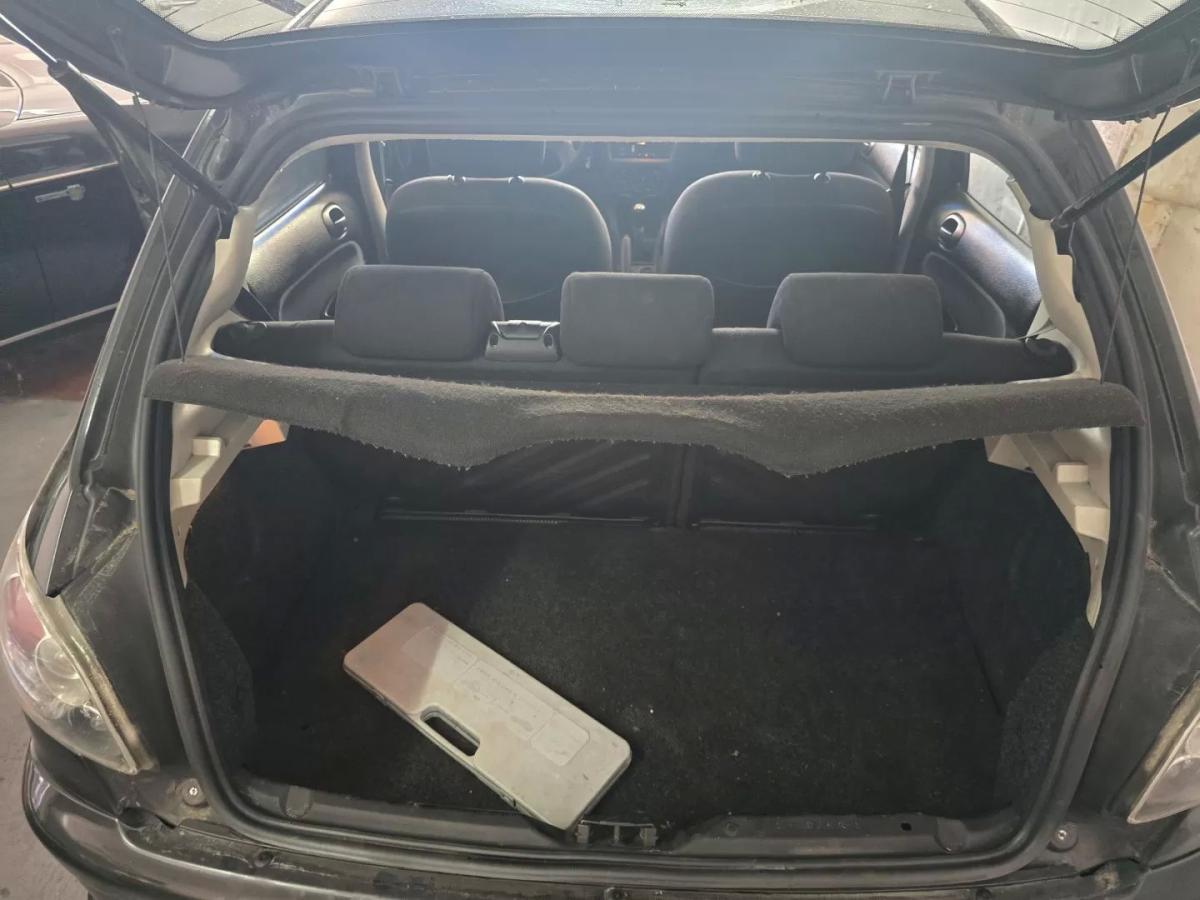 peugeot-206-2004-gasolina-1124cc