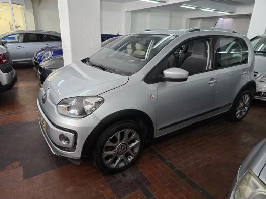 volkswagen-up-2013-gasolina-999cc