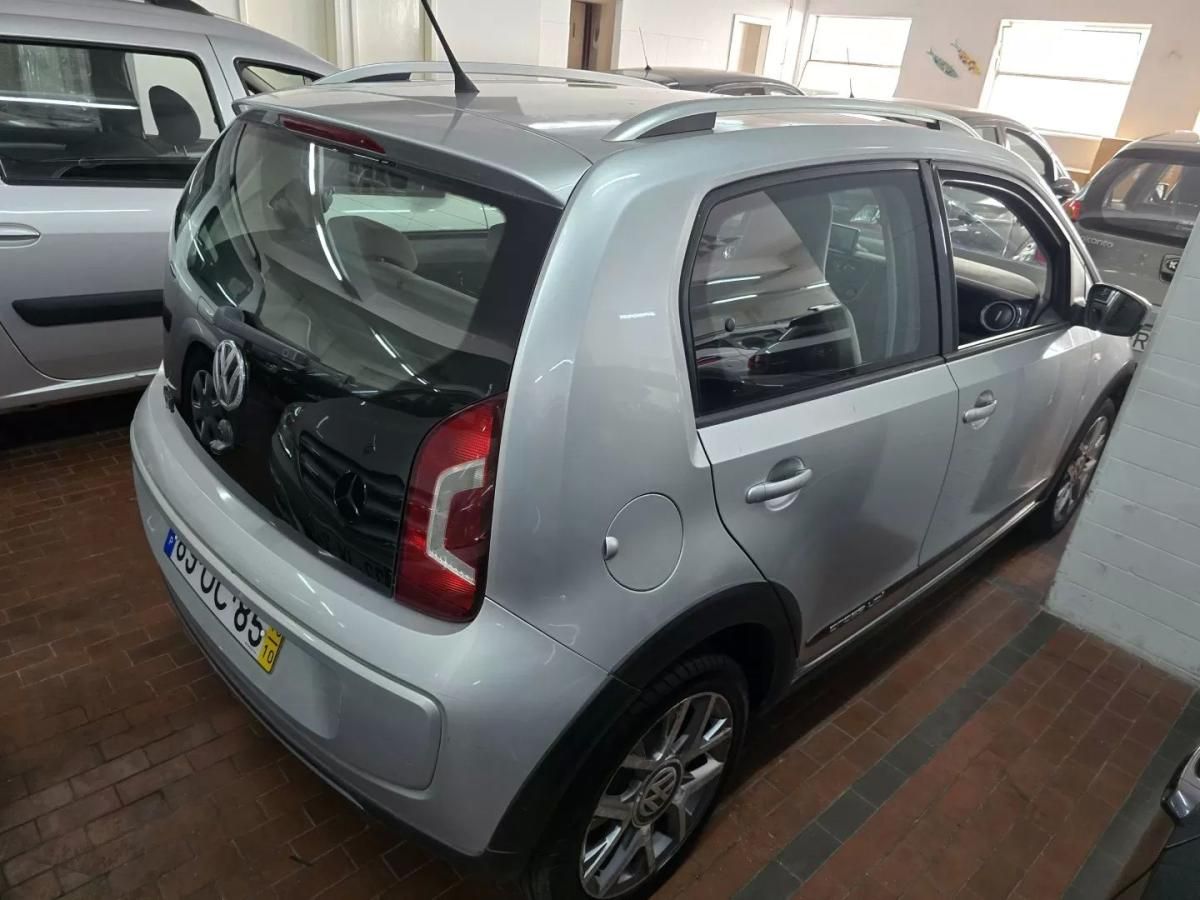 volkswagen-up-2013-gasolina-999cc