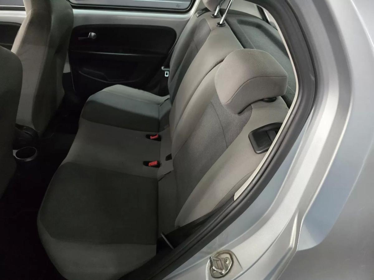 volkswagen-up-2013-gasolina-999cc