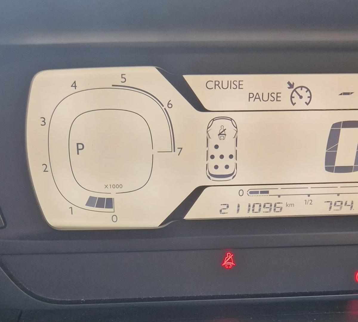 citroen-c4-picasso-1-5-bluehdi-2019-diesel-1499cc