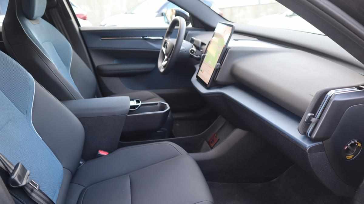 volvo-ex30-69-kwh-2024-eletrico