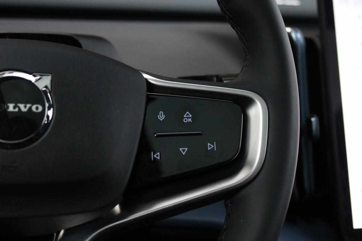 volvo-ex30-69-kwh-2024-eletrico