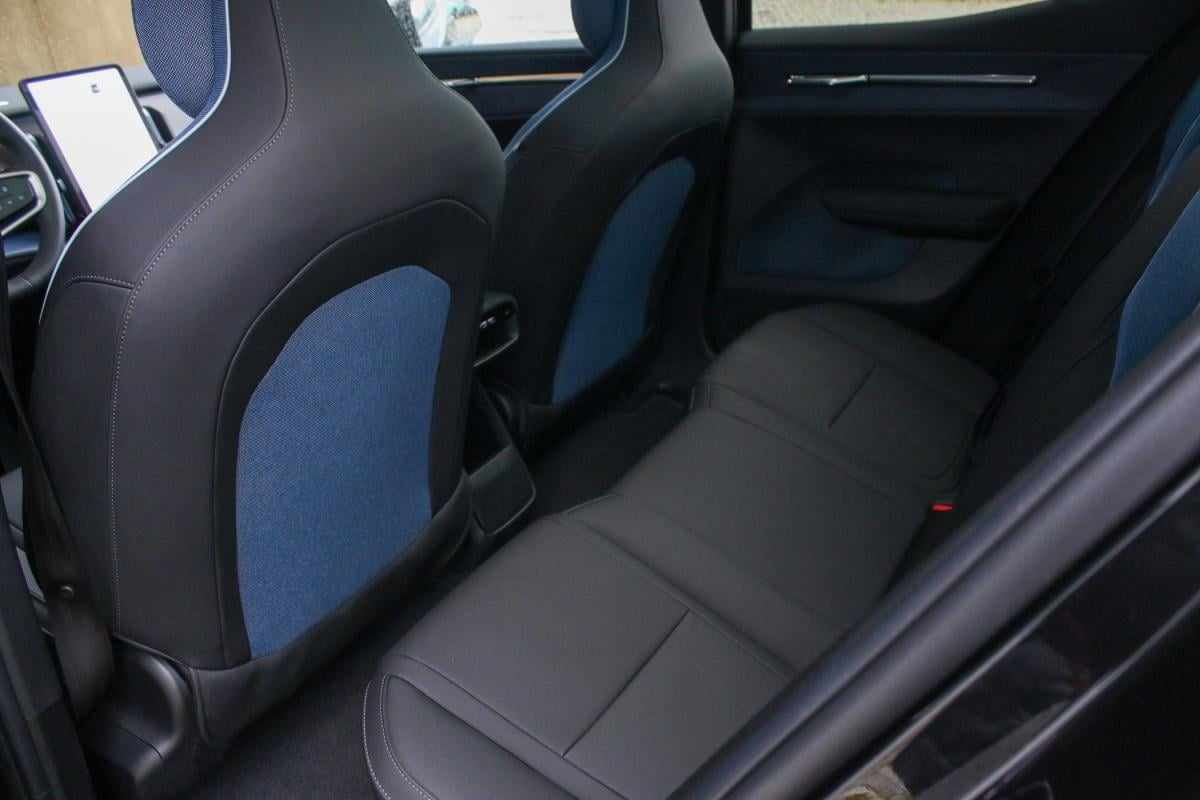 volvo-ex30-69-kwh-2024-eletrico