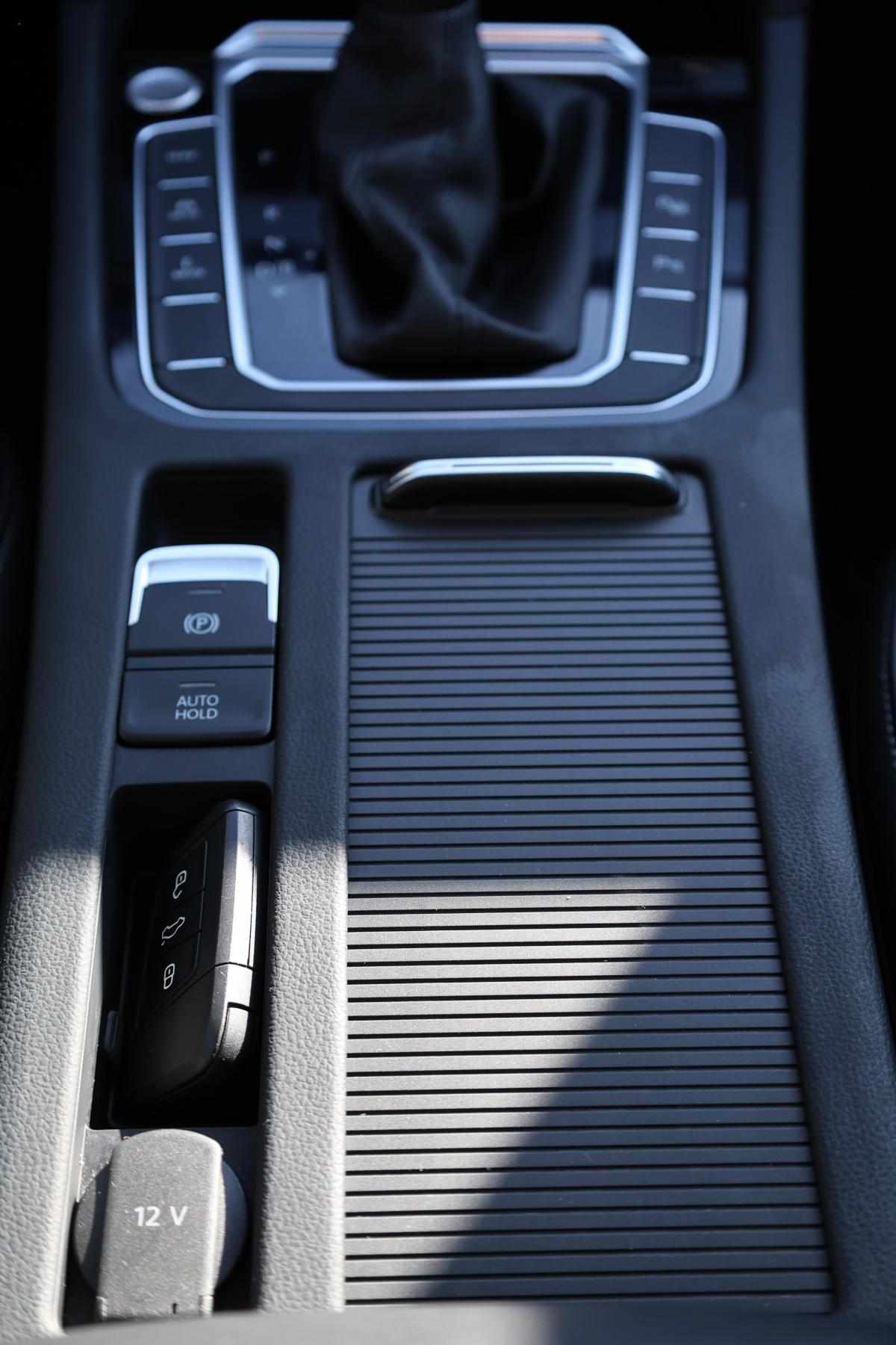 volkswagen-arteon-ehybrid-2022-gasolina-1395cc